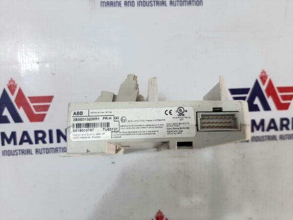 ABB 3BSE013235R1 TERMINATION EXTENDED MODULE TU831V1