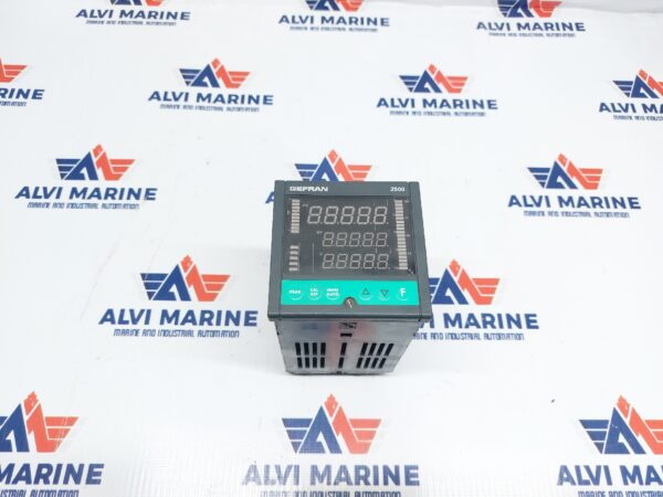 GEFRAN 2500 2500-1-0-0-0-0-1 TEMPERATURE CONTROLLER