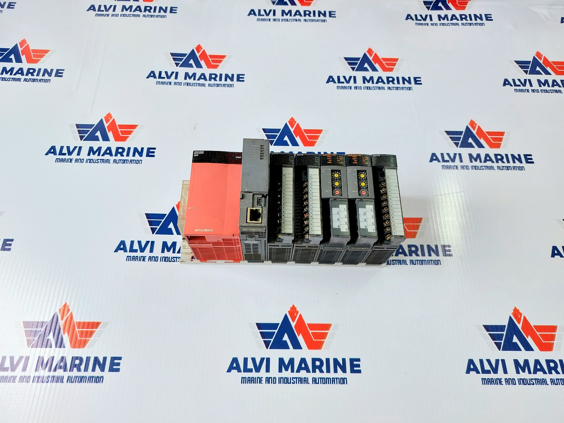 MITSUBISHI MELSEC Q61P Q03UDECPU QX70 QJ61BT11N PLC RACK Q38B