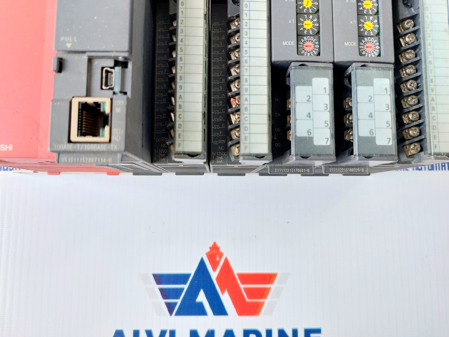 MITSUBISHI MELSEC Q61P Q03UDECPU QX70 QJ61BT11N PLC RACK Q38B