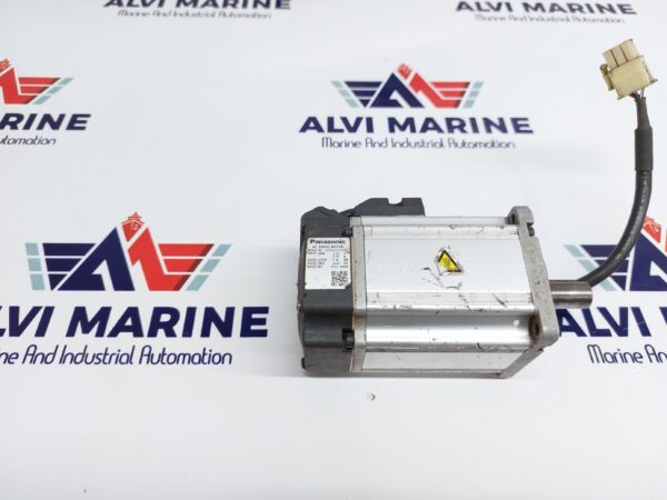 PANASONIC MSMD042S2U AC SERVO MOTOR 3ØAC 106V 2.6A