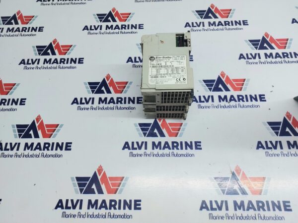 ALLEN-BRADLEY COMPACT I/O 1769-OW16 SER: A REV: 1 RELAY OUTPUT MODULE