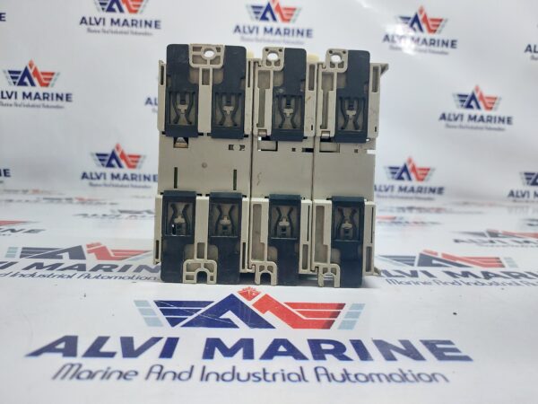 ALLEN-BRADLEY COMPACT I/O 1769-OW16 SER: A REV: 1 RELAY OUTPUT MODULE