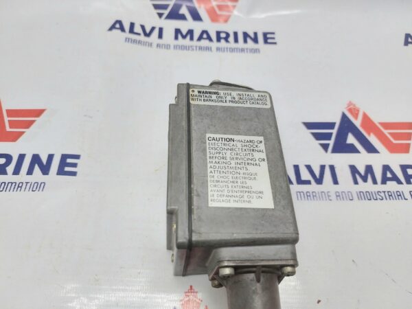 BARKSDALE MT1H-H251 TEMPERATURE SWITCH