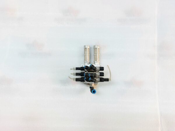 FESTO CPE14-PRS-3/8-3 CONNECTION BLOCK WITH CPE14-M1BH-5J-1/8 SOLENOID VALVE