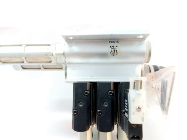 FESTO CPE14-PRS-3/8-3 CONNECTION BLOCK WITH CPE14-M1BH-5J-1/8 SOLENOID VALVE