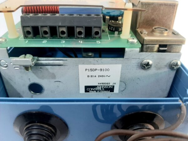 JOHNSON CONTROLS P15DP-9100 SPEED CONTROLLER