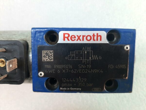 REXROTH R900913276 SOLENOID VALVE 4WE 6 X7-62/EG24N9K4