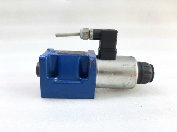 REXROTH R901328321 DIRECTIONAL SPOOL VALVE 5-4WE 10 J2B50/EG24N9K4/M