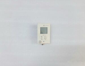 TOTALINE 200-1180027 DIGITAL THERMOSTAT