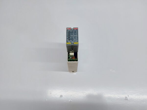 ABB RT9 SAFETY RELAY 2TLA010029R0000