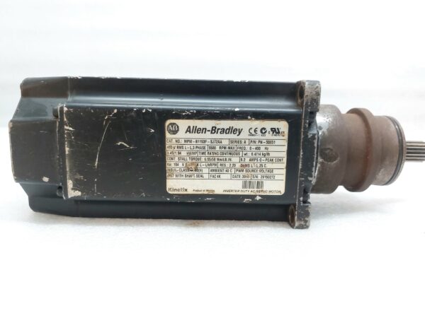 ALLEN-BRADLEY MPM-B1153F-SJ72AA SERVO MOTOR 3 PHASE 5500 RPM MAX, 0-400HZ