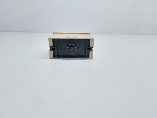 OMRON SE-SP1N MOTOR RELAY - Image 5