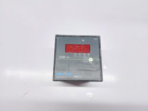 CONZERV DM3210 THREE PHASE VOLTMETER