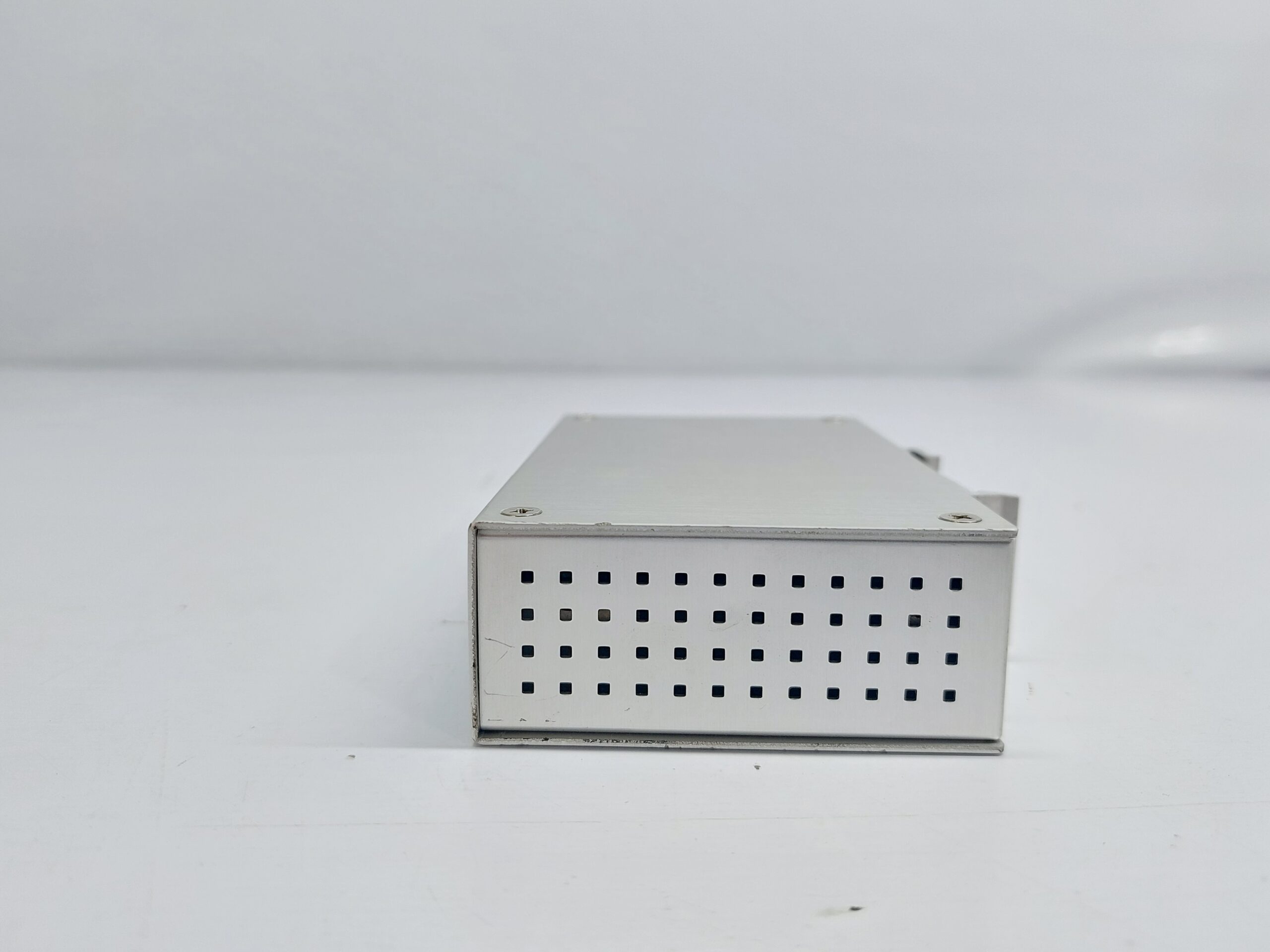 MOXA EDS-205A 5-PORT COMPACT UNMANAGED INDUSTRIAL ETHERNET SWITCH