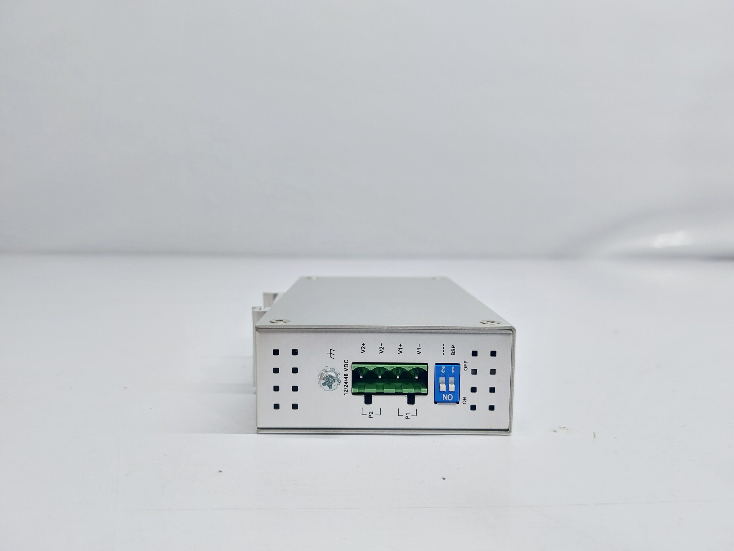 MOXA EDS-205A 5-PORT COMPACT UNMANAGED INDUSTRIAL ETHERNET SWITCH