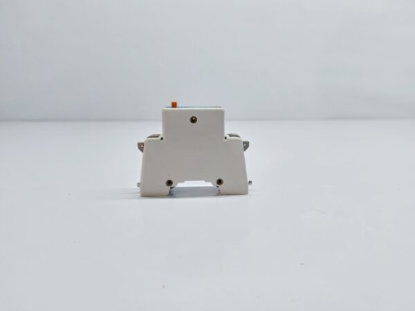 SCHUPA NFS-2W CIRCUIT BREAKER