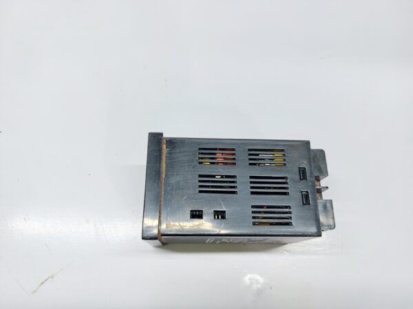 SELEC DTC203 TEMPERATURE CONTROLLER - Image 3