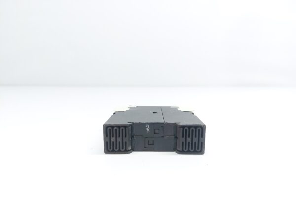 SIEMENS SIRIUS 3R 3RP1574-1NP30 TIME RELAY