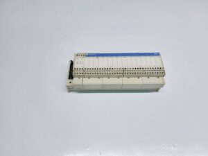 TELEMECANIQUE ABE7-R16S210 16 RELAY OUTPUT MODULE