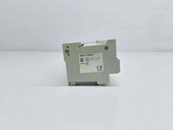 TELEMECANIQUE ABE7-R16S210 16 RELAY OUTPUT MODULE