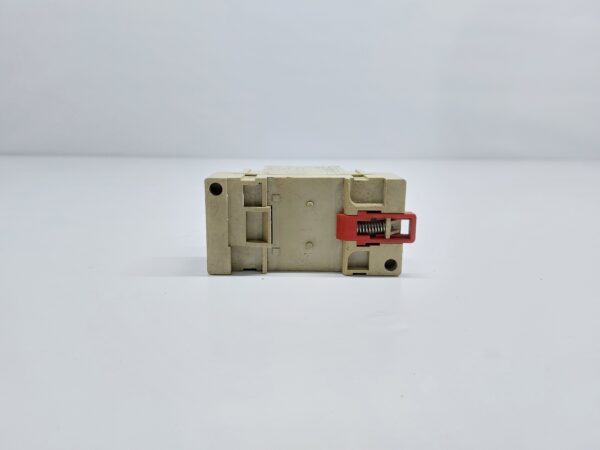 TELEMECANIQUE PTC THERMISTOR PROTECTION RELAY LT2-SE00M