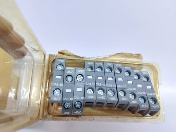 ABB CA3-10 AUXILIARY CONTACT