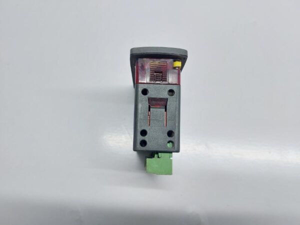 CAREL PJ32S0P000 TEMPERATURE CONTROLLER