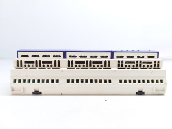 CLIPSAL L5508D1A 8 CHANNEL DIMMER 200MA POWER SUPPLY INCLUDED