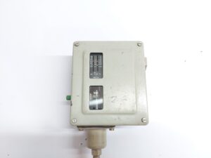 DANFOSS 17-5251 PRESSURE SWITCH RT5