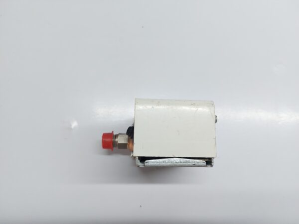 DANFOSS KPI 38 PRESSURE SWITCH - Image 5