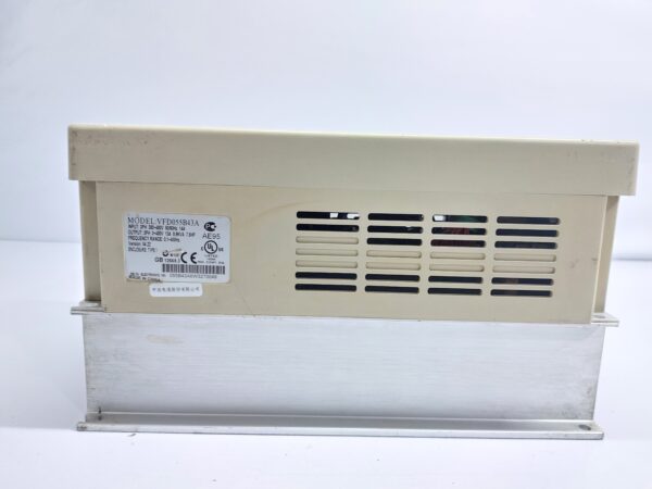 DELTA VFD-B VFD055B43A INVERTER DRIVE 5.5KW/7.5HP 460V 3PHASE - Image 6