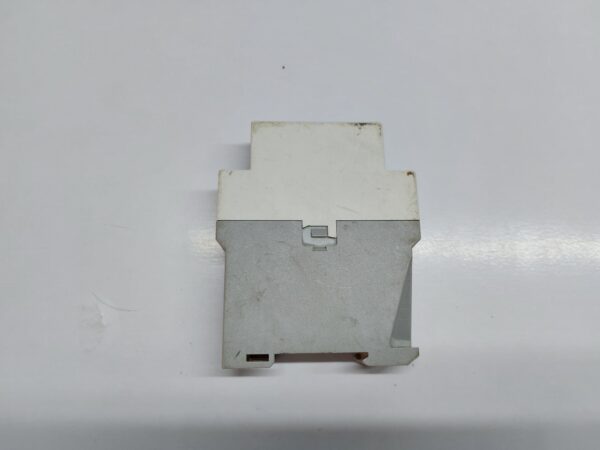 GIC MJA3BK PTC THERMISTOR RELAY - Image 7