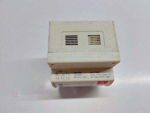 HAVELLS ACCL DHABOSN3020 AUTOMATIC CHANGEOVER SWITCH