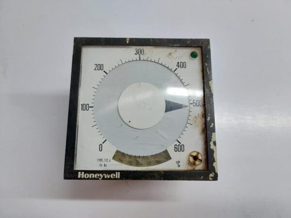 HONEYWELL T/CJ R 733 0A 1580-2 TEMPERATURE GAUGE 0-600`C