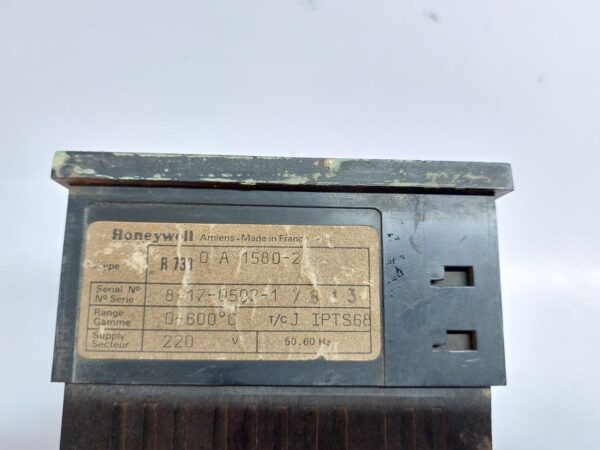 HONEYWELL T/CJ R 733 0A 1580-2 TEMPERATURE GAUGE 0-600`C