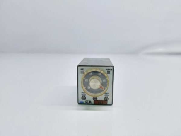 IDEC GT3A-3 AF20 ELECTRONIC TIMER