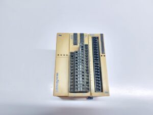 IDEC MICROSMART FC4A-D20RS1 PLC CONTROLLER