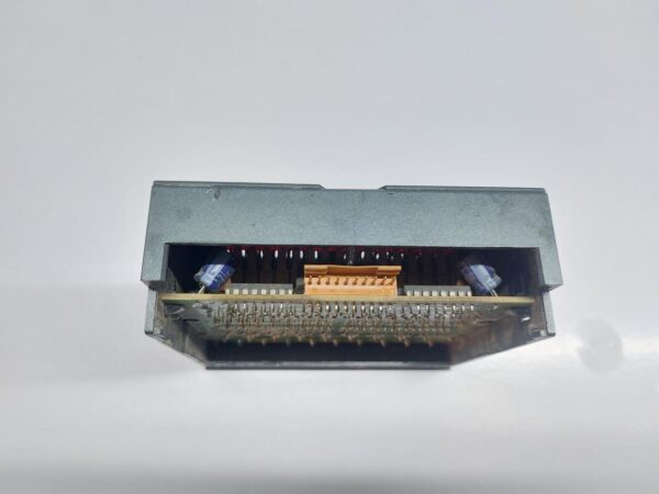 IDEC PFJ-N161U 16-DC INPUT UNIT 24VDC