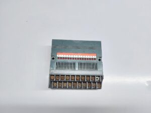 IDEC PFJ-T162U 16-TRANSISTOR OUTPUT UNIT 12-28 VDC