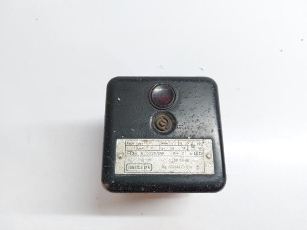 LANDIS & GYR LAC 1.025 BURNER CONTROL 220-240V