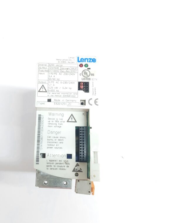 LENZE E82EV251_2C FREQUENCY INVERTER 8200 VECTOR