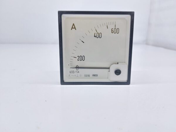 MECO SQ96 PANEL METER