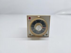 OMRON H3BA-8H-305 TIMER