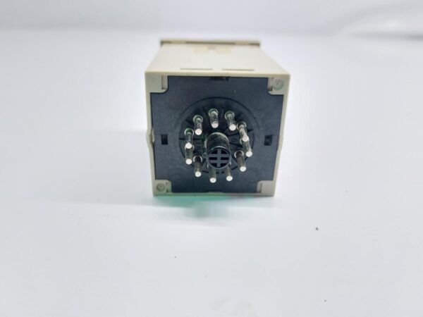 OMRON H3CA-A-306 SOLID STATE TIMER