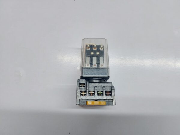 PLA MPC-3S-12D-5A-L PLUGGING RELAY WITH BASE ES11E - Image 6