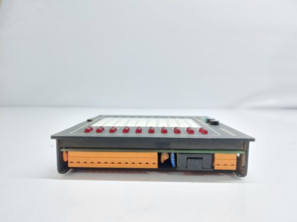 SELCO M1000-24-00B ALARM ANNUNCIATOR