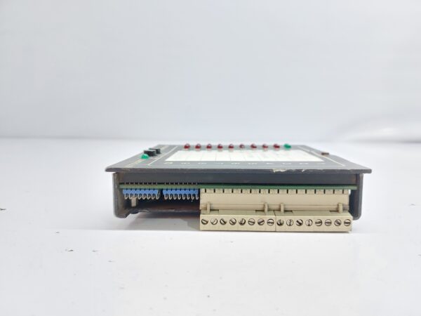 SELCO M2000-20-00B ENGINE CONTROLLER