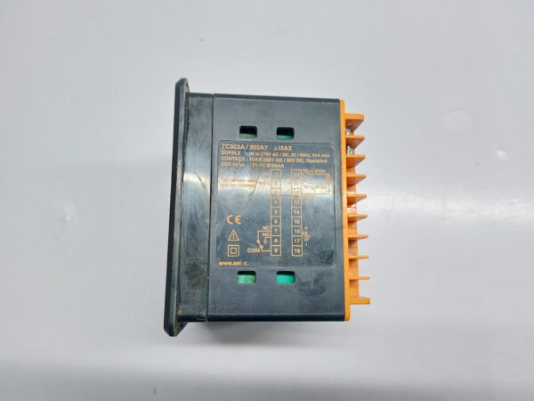 SELEC TC303A/30AX/333AX DIGITAL TEMPERATURE CONTROLLER