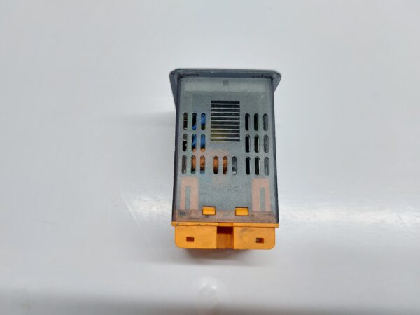 SELEC TC513BX TEMPERATURE CONTROLLER